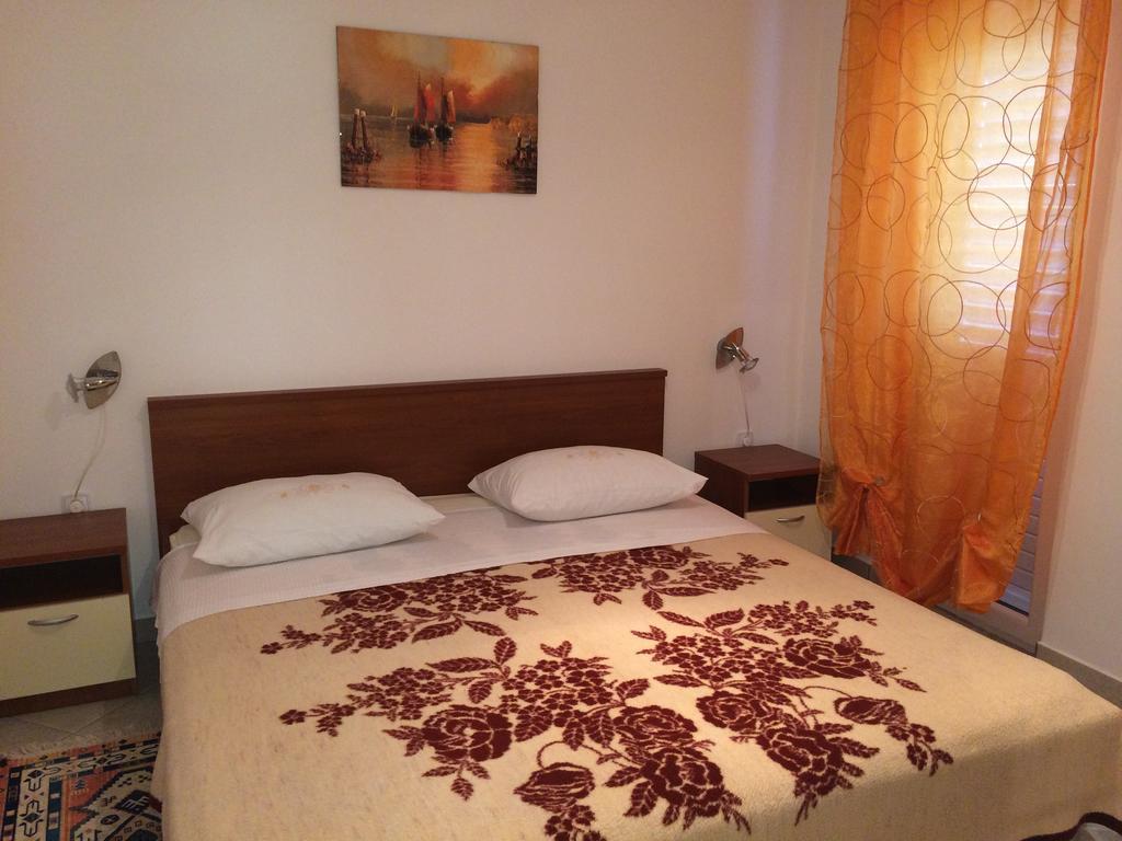 Apartment Kolundzic Novi Vinodolski Camera foto