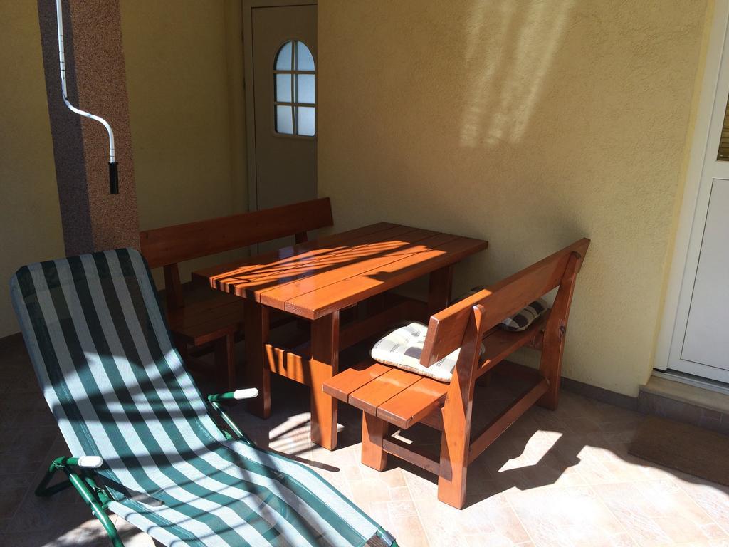 Apartment Kolundzic Novi Vinodolski Esterno foto