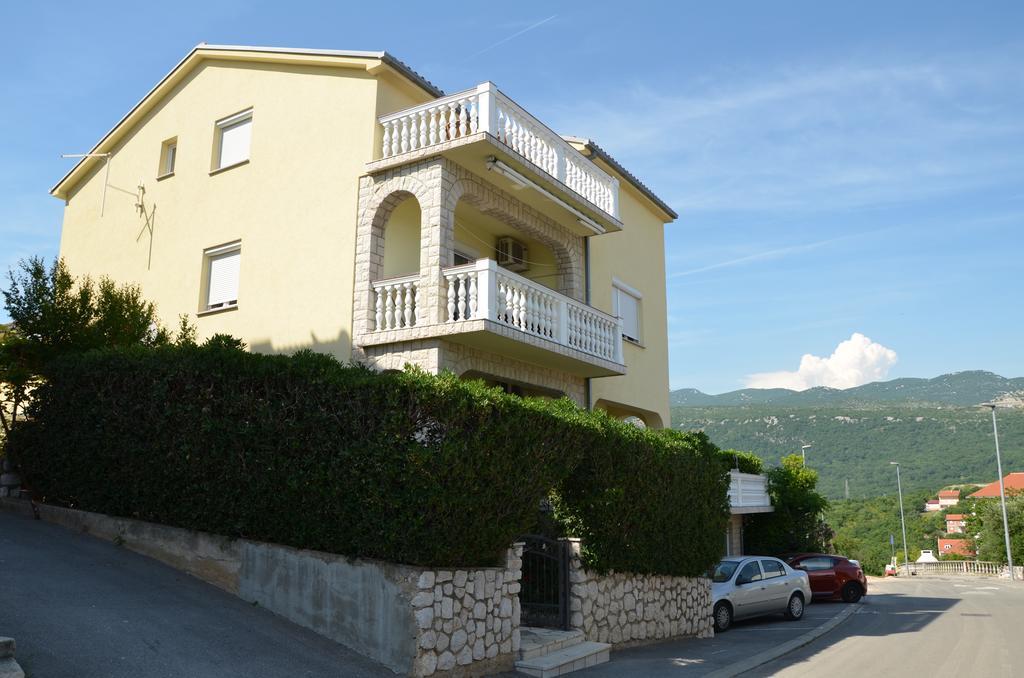 Apartment Kolundzic Novi Vinodolski Esterno foto