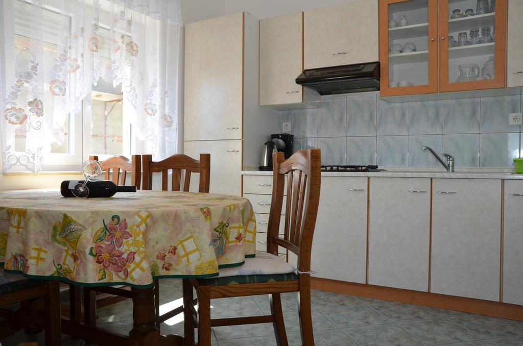 Apartment Kolundzic Novi Vinodolski Esterno foto