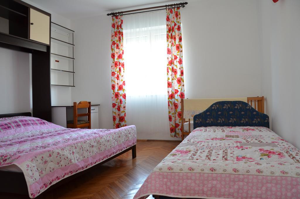 Apartment Kolundzic Novi Vinodolski Esterno foto