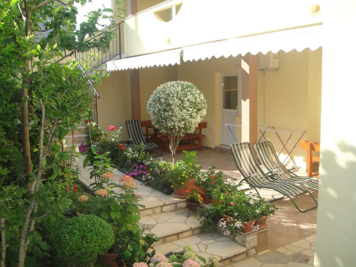 Apartment Kolundzic Novi Vinodolski Esterno foto